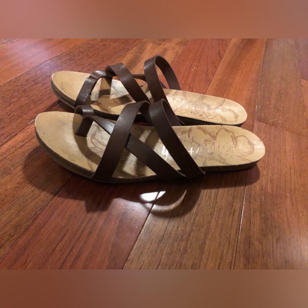 Women’s sandals